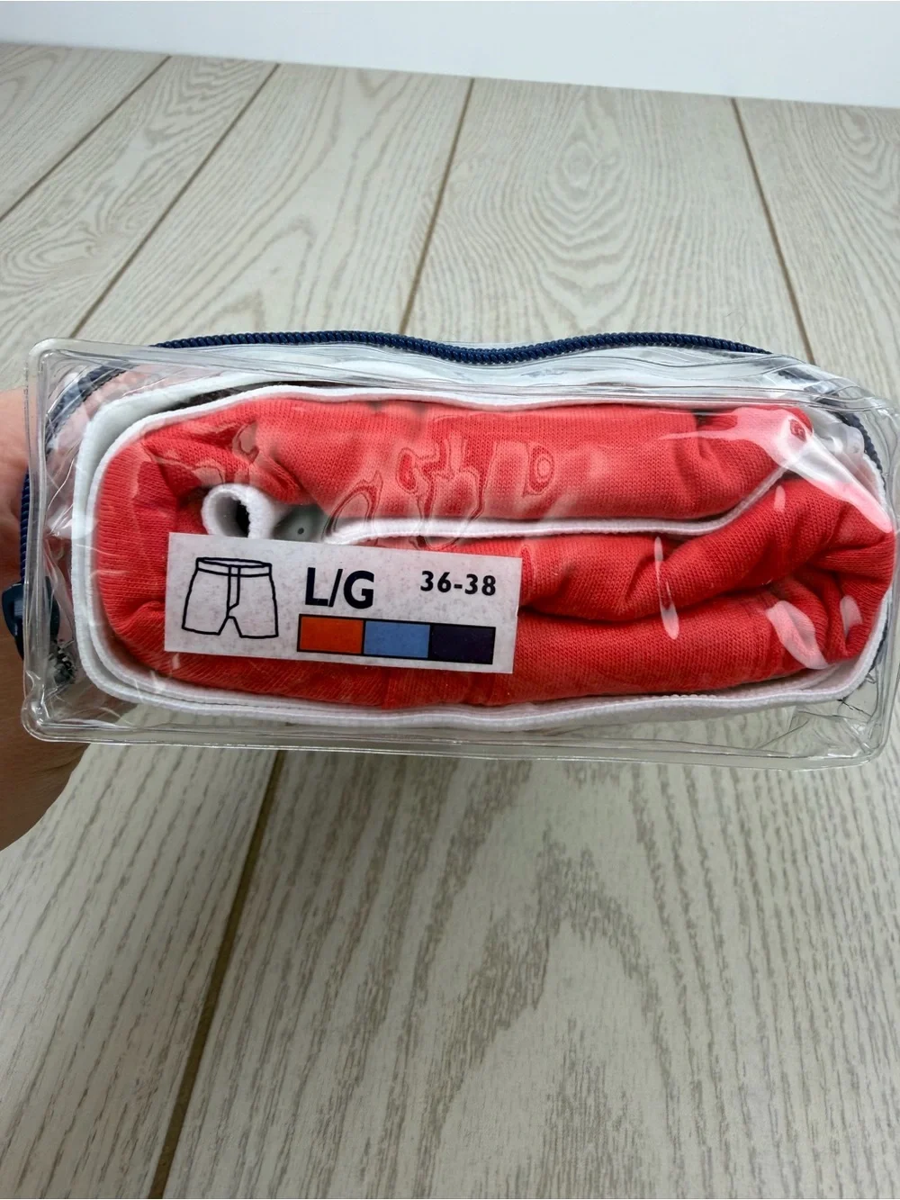 Tommy Hilfiger Men's 3pk. 100% Cotton Knit Boxer Large (36-38) Blue Red $39.50